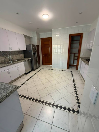 Apartamento en arriendo en Santa Barbara Alta, Bogotá · foto 4 de 24