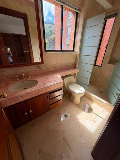 Apartamento en arriendo en Santa Barbara Alta, Bogotá · foto 20 de 24