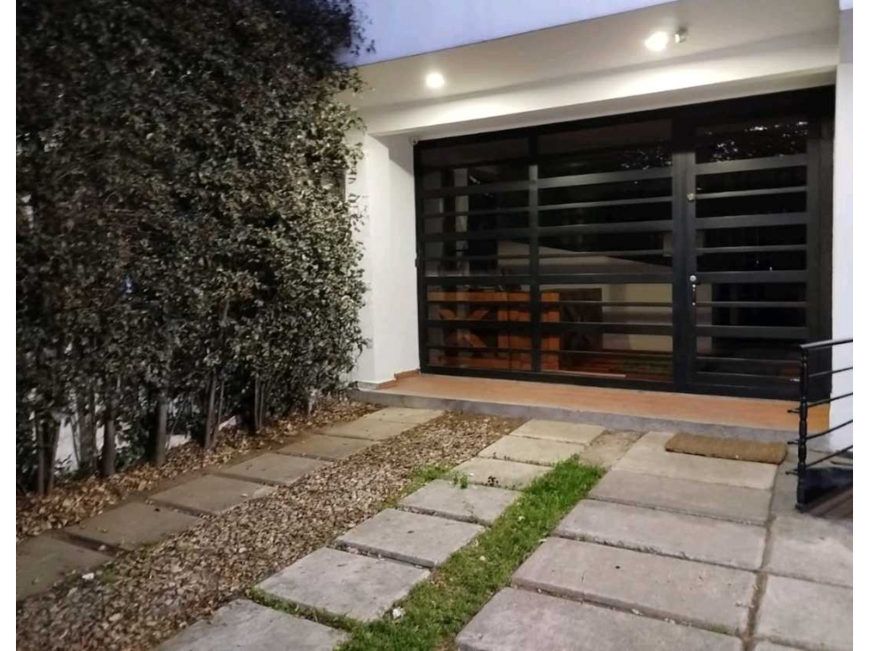 Casa en venta en Modelia, Bogotá · foto 3 de 16