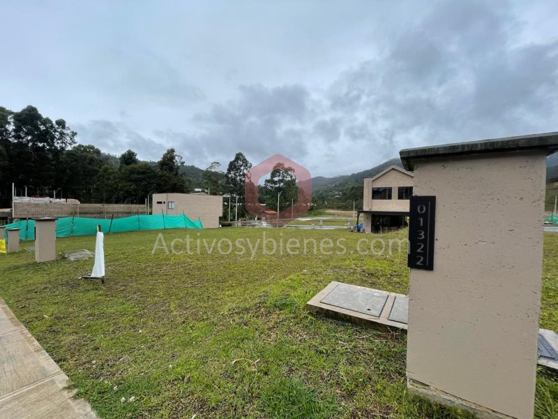 Land in Santa Elena (146 m²) for Sale - 2