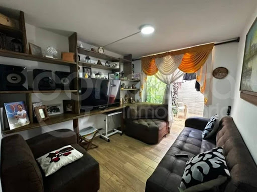 Apartamento en venta en Loma Del Barro, Envigado · foto 7 de 13
