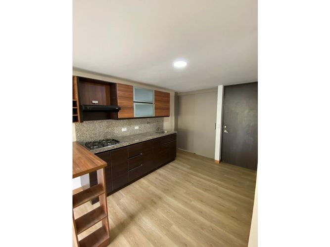 Apartamento de 2 alcobas en venta en Puente Pelaez, El Retiro, 60 m² · foto 2 de 9