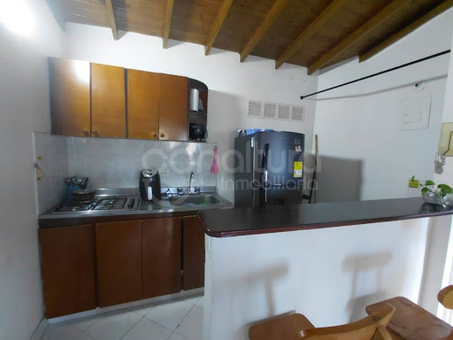 Apartaestudio for sale in San javier, Medellín 2