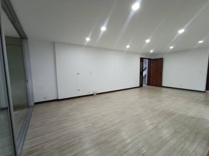 Apartamento de 3 alcobas en arriendo en Santa Maria De Los Angeles, Medellín, 145 m² · foto 6 de 22