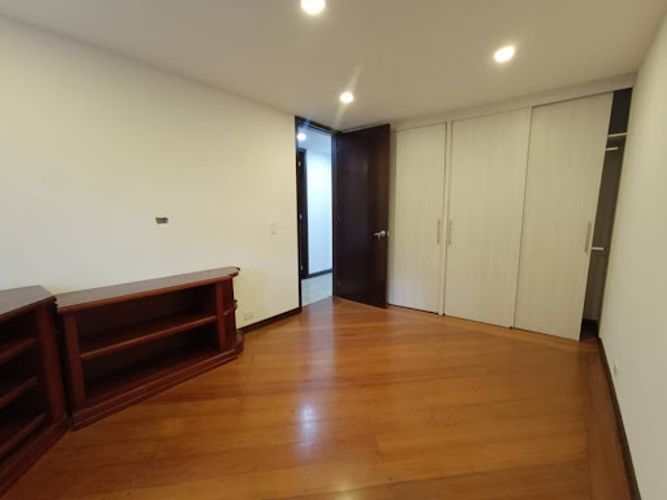 Apartamento de 3 alcobas en arriendo en Santa Maria De Los Angeles, Medellín, 145 m² · foto 10 de 22