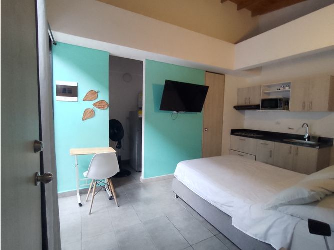 Apartaestudio en arriendo en Obrero, Envigado, 30 m² · foto 2 de 11