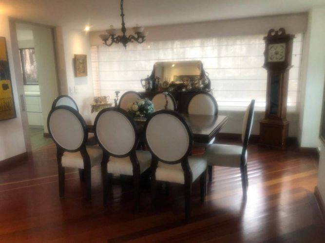 Apartamento de 3 alcobas en venta en Chicó Alto, Bogotá, 380 m² · foto 12 de 24