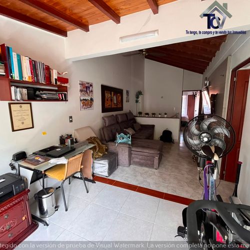 Casa de 3 alcobas en venta en Versalles, Floridablanca, 130 m² · foto 6 de 24