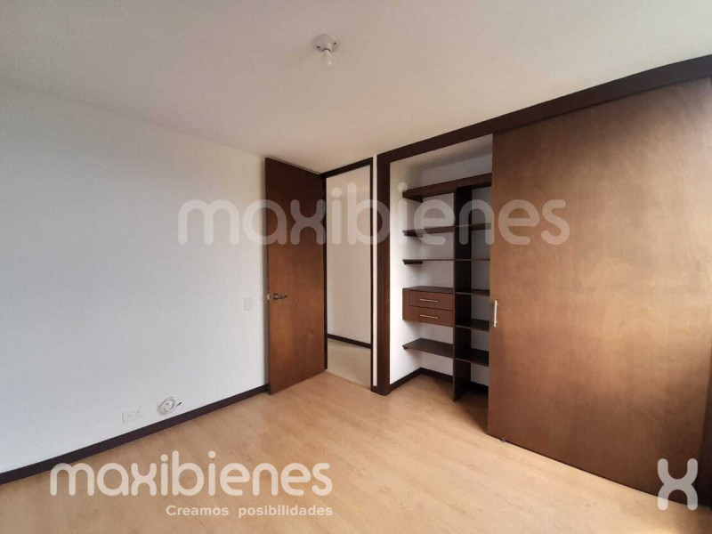 Apartamento en arriendo en Las Palmas, Medellín · foto 13 de 24