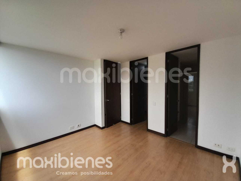 Apartamento en arriendo en Las Palmas, Medellín · foto 18 de 24