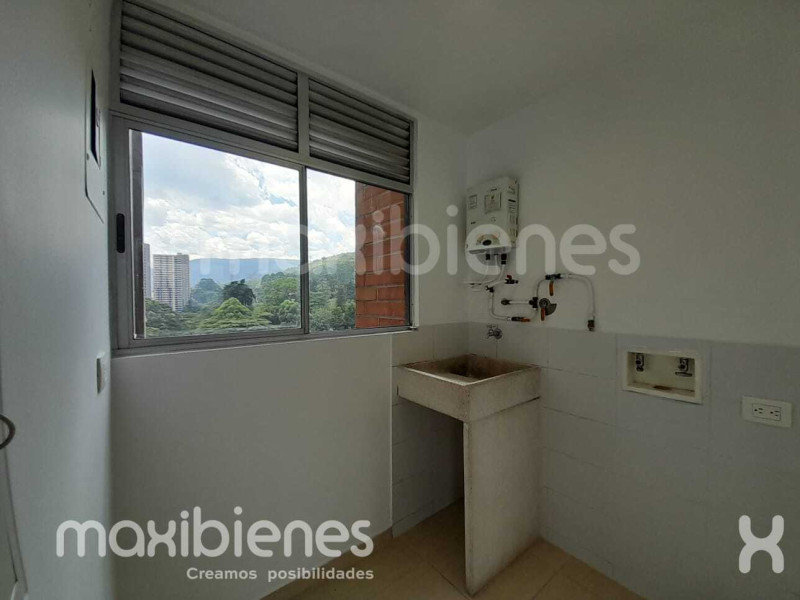Apartamento en arriendo en Las Palmas, Medellín · foto 23 de 24