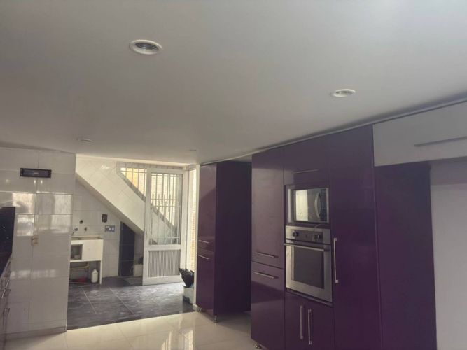 Casa de 5 alcobas en venta en Interlaken, Ibagué, 350 m² · foto 4 de 17