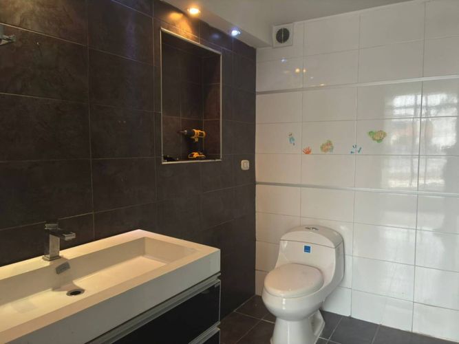 Casa de 5 alcobas en venta en Interlaken, Ibagué, 350 m² · foto 10 de 17