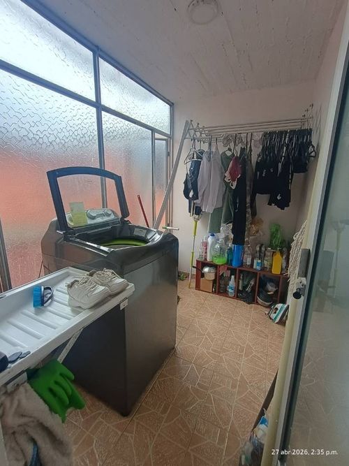 Apartamento de 3 alcobas en venta en El Carmen, Bogotá, 63 m² · foto 9 de 20