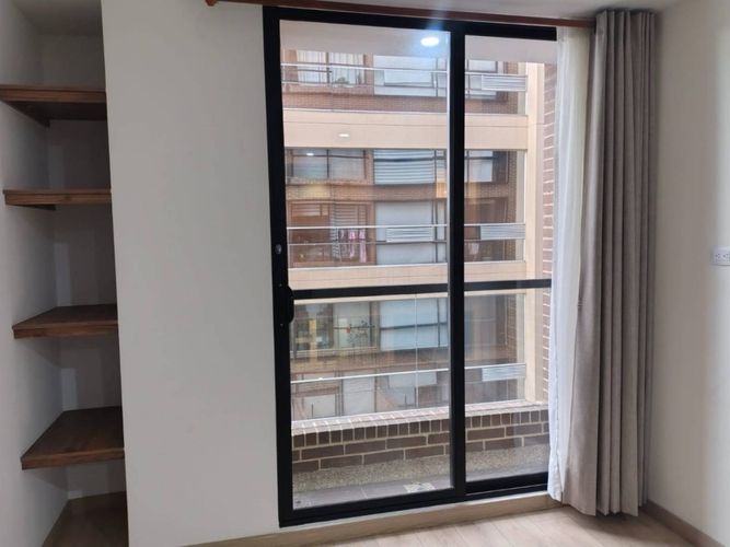 Apartaestudio en venta en Los Cedros Oriental, Bogotá, 30 m² · foto 7 de 24