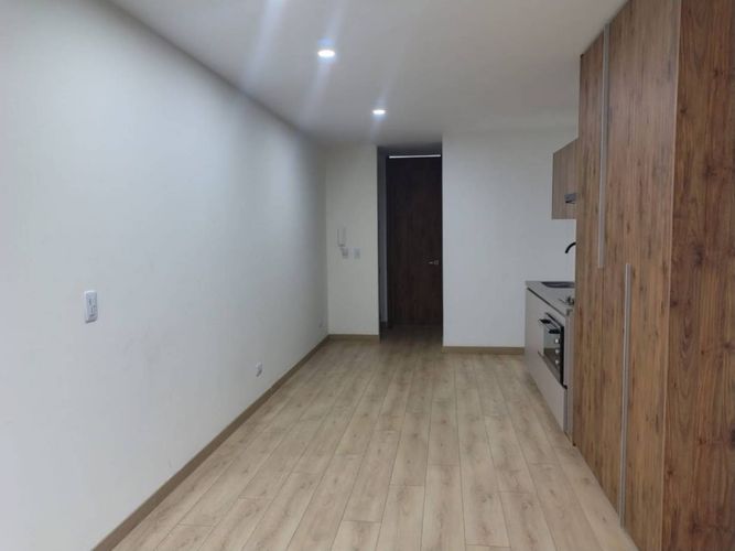 Apartaestudio en venta en Los Cedros Oriental, Bogotá, 30 m² · foto 14 de 24