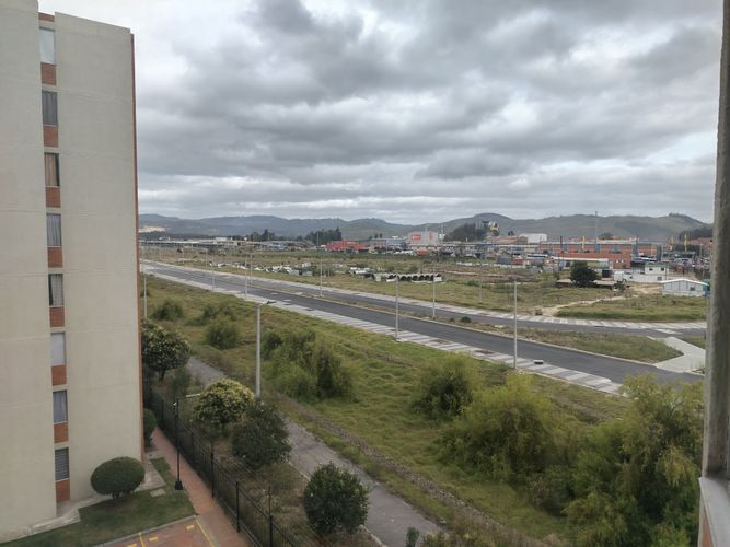 Apartamento de 3 alcobas en venta en Uaecd 007, Soacha, 57 m² · foto 19 de 20
