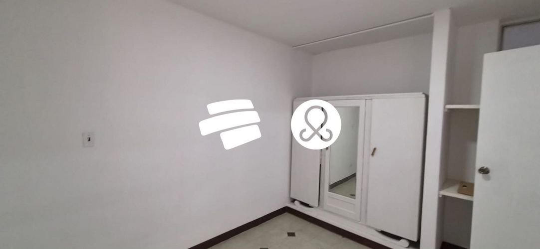 Casa en venta en Laureles, Medellín · foto 7 de 24