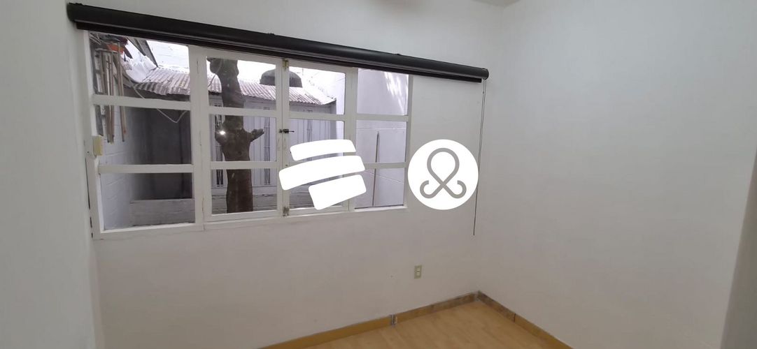 Casa en venta en Laureles, Medellín · foto 10 de 24