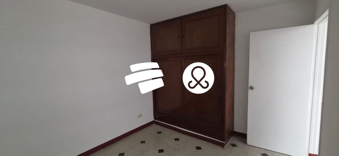 Casa en venta en Laureles, Medellín · foto 11 de 24