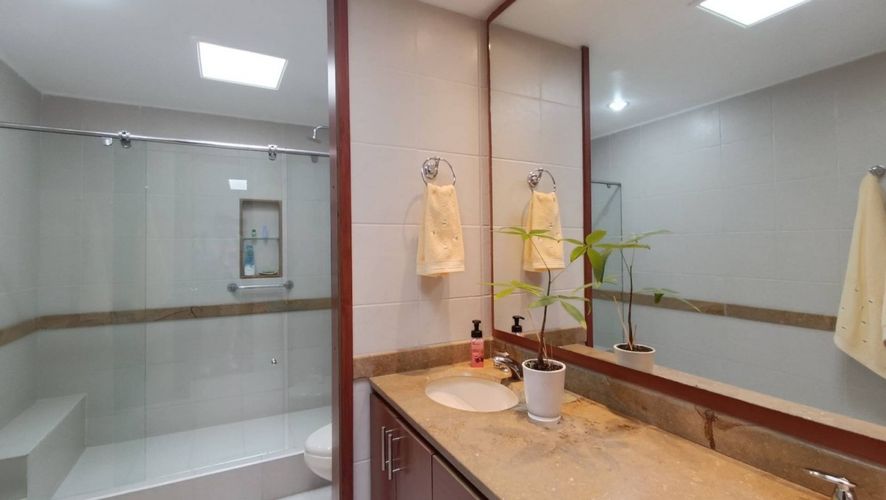 Apartamento de 4 alcobas en venta en Colina Campestre, Bogotá, 193 m² · foto 9 de 24