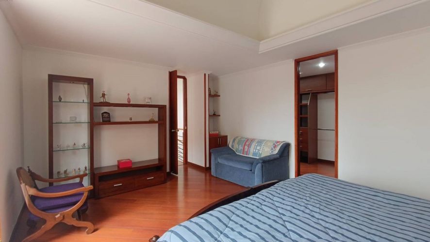 Apartamento de 4 alcobas en venta en Colina Campestre, Bogotá, 193 m² · foto 10 de 24