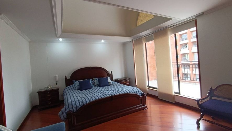 Apartamento de 4 alcobas en venta en Colina Campestre, Bogotá, 193 m² · foto 12 de 24