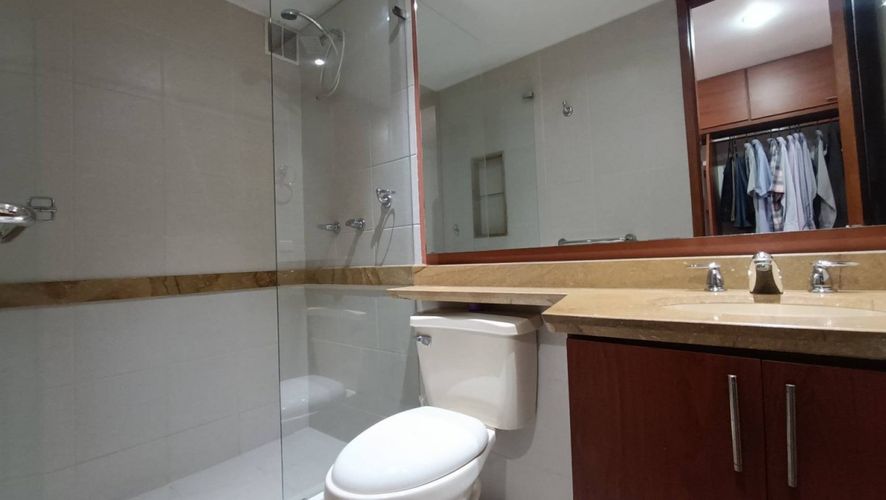 Apartamento de 4 alcobas en venta en Colina Campestre, Bogotá, 193 m² · foto 18 de 24