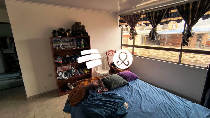 Casa de 9 alcobas en venta en Cerros De Suba, Bogotá, 192 m² · foto 15 de 20