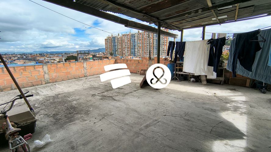 Casa de 9 alcobas en venta en Cerros De Suba, Bogotá, 192 m² · foto 17 de 20