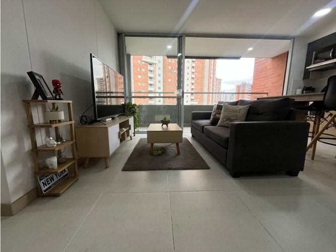 Apartaestudio en venta en Loma Del Barro, Sabaneta, 65 m² · foto 5 de 17
