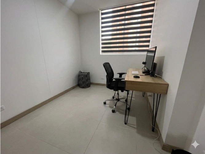 Apartaestudio en venta en Loma Del Barro, Sabaneta, 65 m² · foto 14 de 17