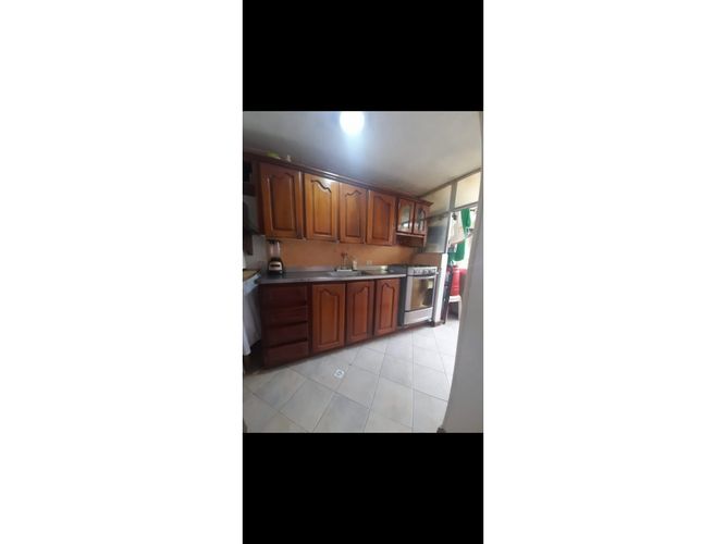 Apartamento de 3 alcobas en venta en Santa Mónica, Medellín, 73 m² · foto 3 de 9