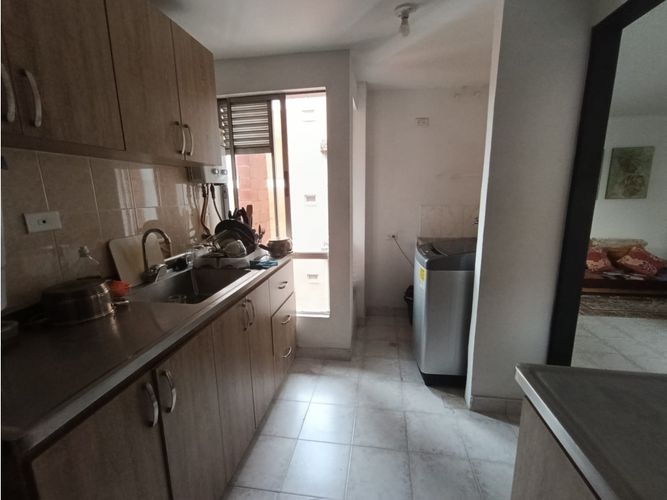Apartamento de 3 alcobas en venta en Conquistadores, Medellín, 88 m² · foto 15 de 24