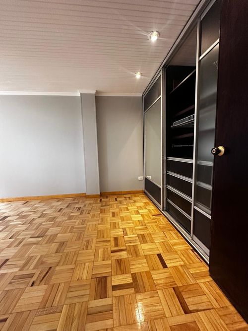 Apartamento en venta en Nuevo Campin, Bogotá · foto 9 de 20