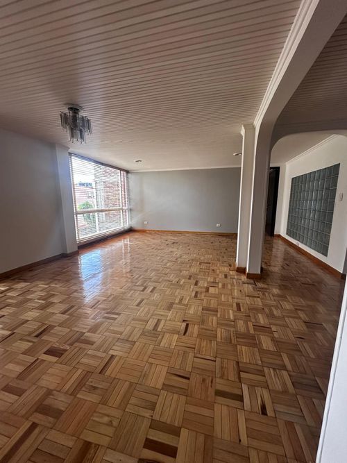 Apartamento en venta en Nuevo Campin, Bogotá · foto 8 de 20