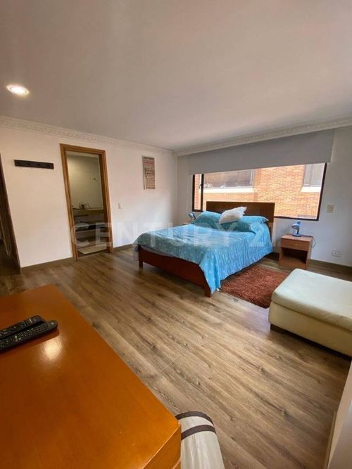 Apartamento de 3 alcobas en venta en Chico, Bogotá, 286 m² · foto 23 de 24