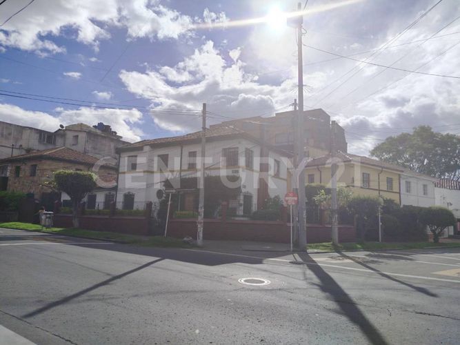 Casa de 4 alcobas en venta en Galerias, Bogotá, 228 m² · foto 2 de 20
