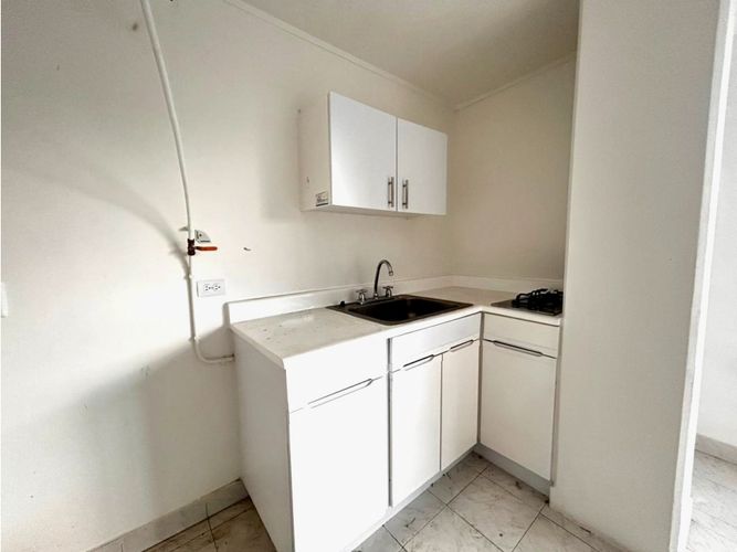 Apartamento de 2 alcobas en arriendo en Bolivariana, Medellín, 60 m² · foto 2 de 11
