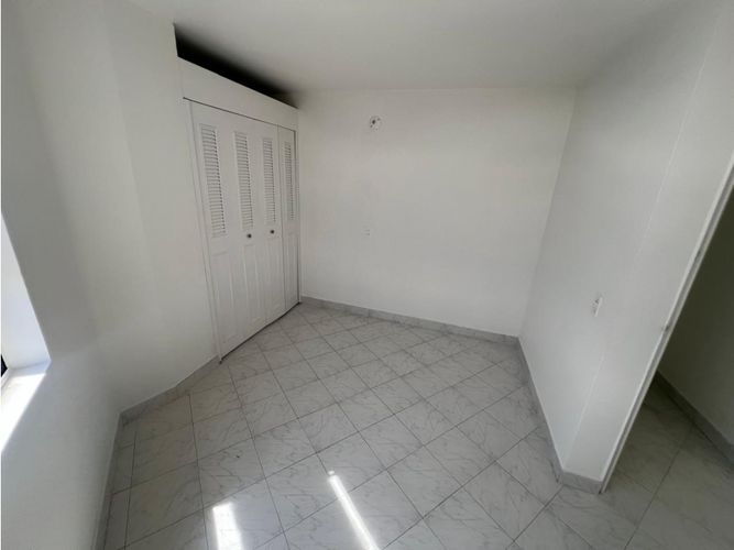 Apartamento de 2 alcobas en arriendo en Bolivariana, Medellín, 60 m² · foto 7 de 11