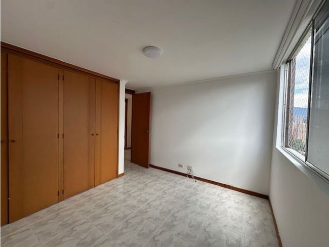Apartamento de 3 alcobas en arriendo en La Florida, Medellín, 100 m² · foto 4 de 13