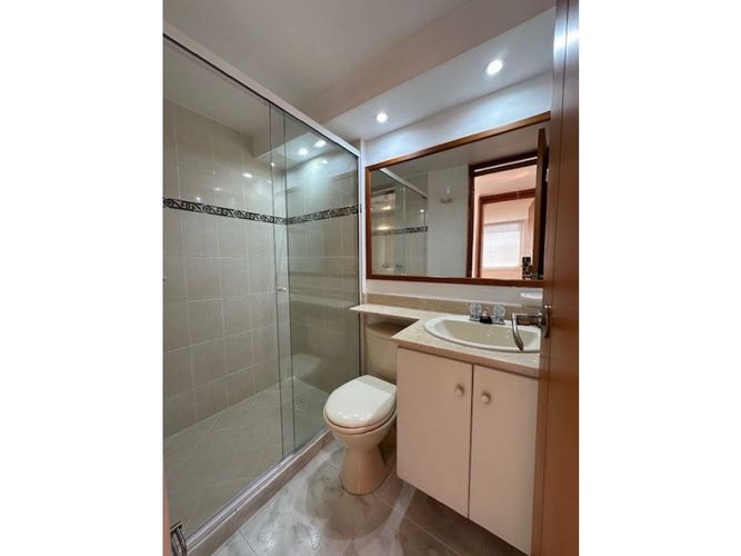 Apartamento de 3 alcobas en arriendo en La Florida, Medellín, 100 m² · foto 9 de 13