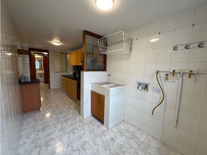 Apartamento de 3 alcobas en arriendo en La Florida, Medellín, 100 m² · foto 12 de 13