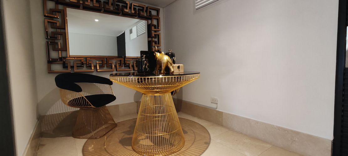 Apartamento de 2 alcobas en venta en Bellavista, Cali, 143 m² · foto 8 de 19