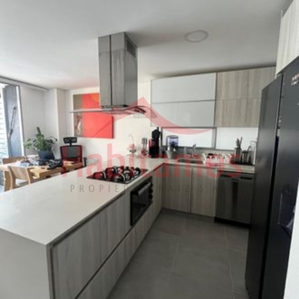 Apartamento en venta en Ciudad del Río, Medellín 5