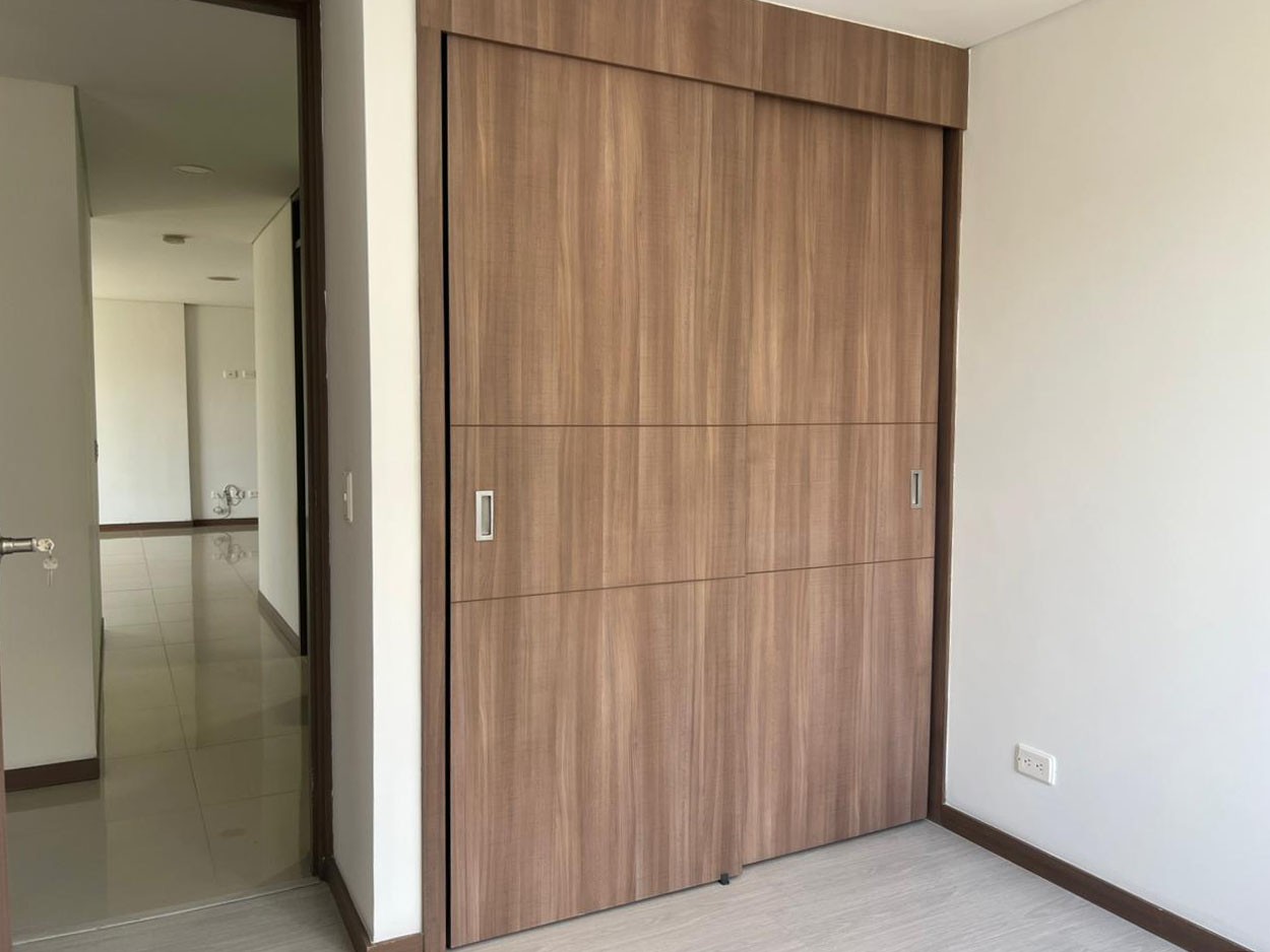 Apartamento en arriendo en Uribe Angel, Envigado · foto 16 de 18