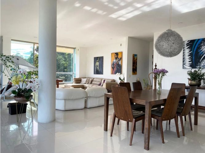Casa de 6 alcobas en venta en Las Palmas, Medellín, 520 m² · foto 5 de 11