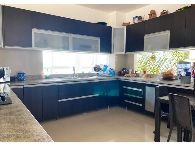 Casa de 6 alcobas en venta en Las Palmas, Medellín, 520 m² · foto 6 de 11