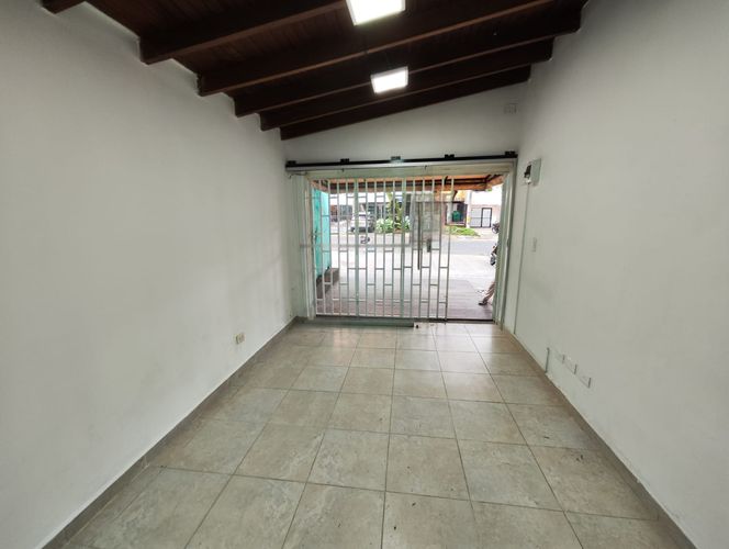 Local en arriendo en Laureles, Medellín, 17 m² · foto 4 de 8
