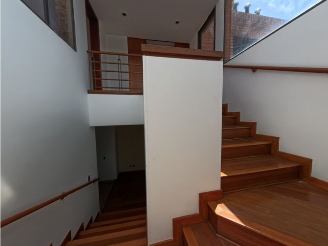 Apartamento en venta en Santa Barbara, Bogotá · foto 9 de 19